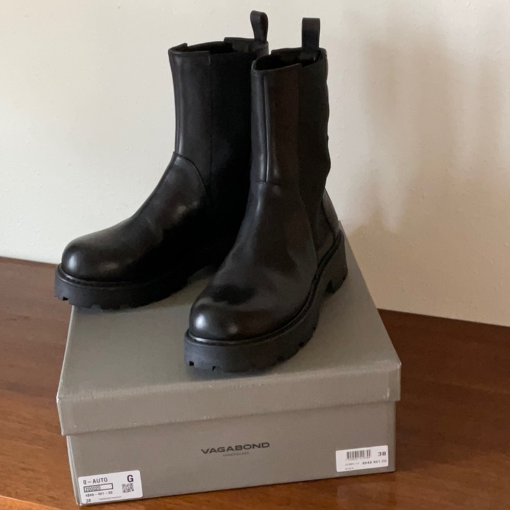 Vagabond Cosmo 2.0 Boots sz 8 (38)